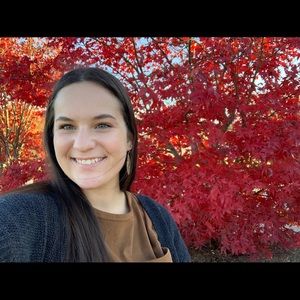 Meet your Posher, Hannah